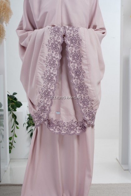 Nayla Series in Rose Gold